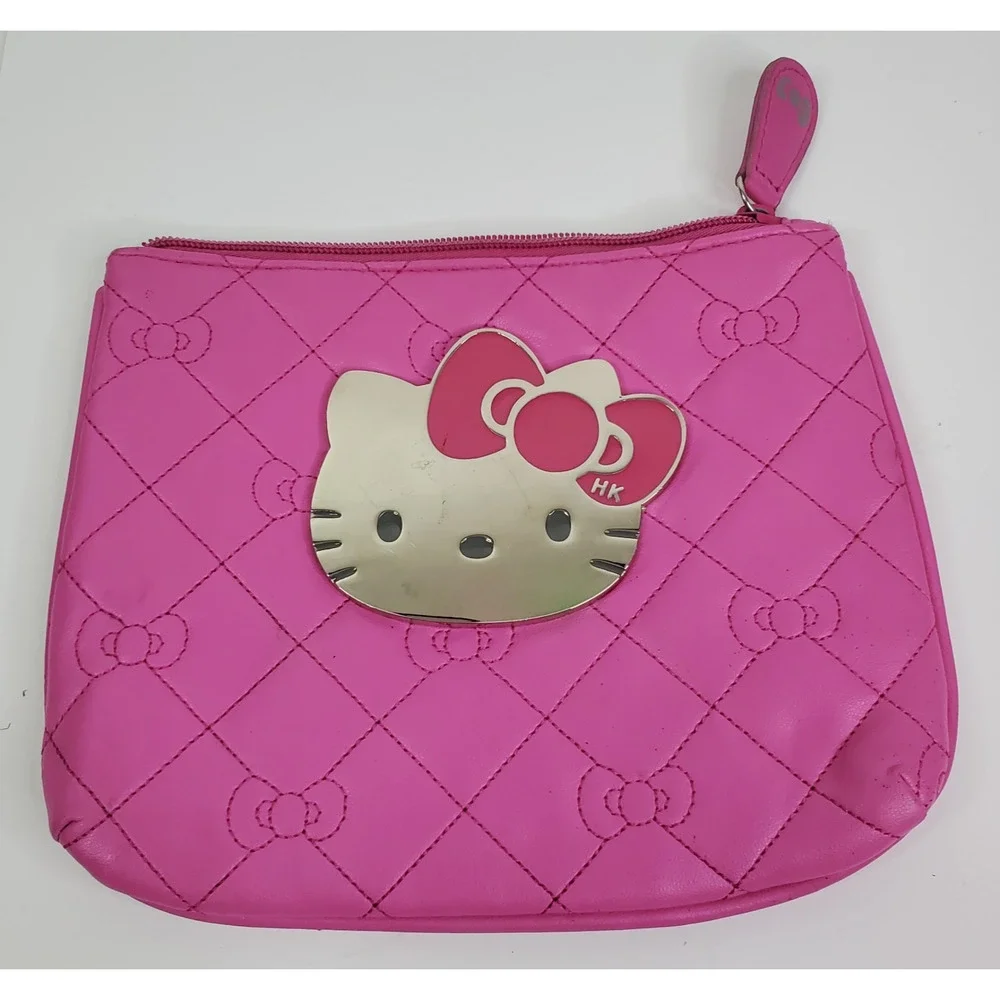 Sanrio Hello Kitty PINK Cosmetic Metal emble Pouch Bag Purse zip Closure Clutch
